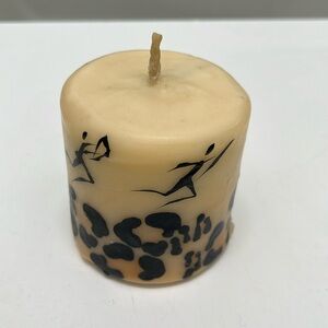 African safari style candle made in Kenya. One wick